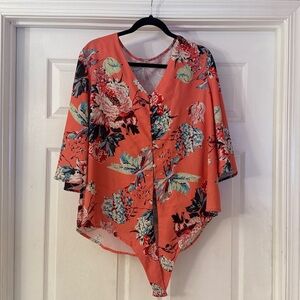 Floral Coral Women's Top size xl